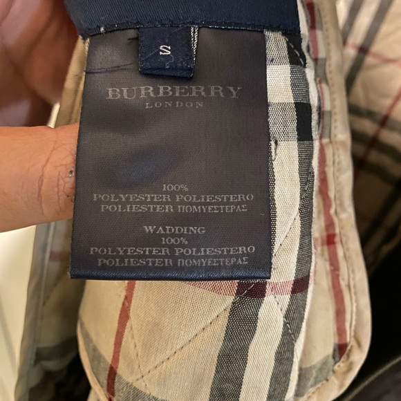 Burberry Quilted Coat - Picture 7 of 15